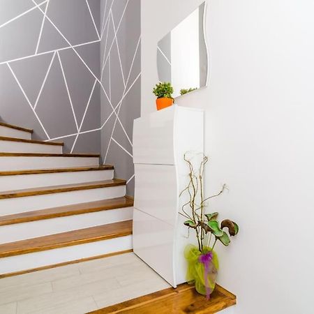 Sea View Apartment 10 Minutes Walk From Old City Ragusa Esterno foto