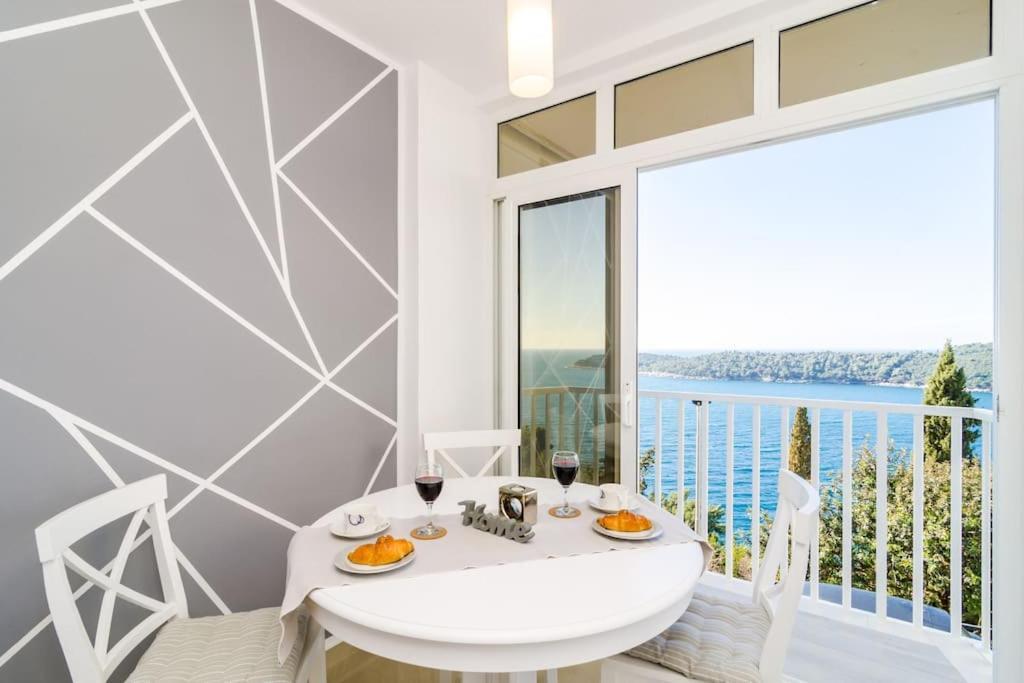 Sea View Apartment 10 Minutes Walk From Old City Ragusa Esterno foto